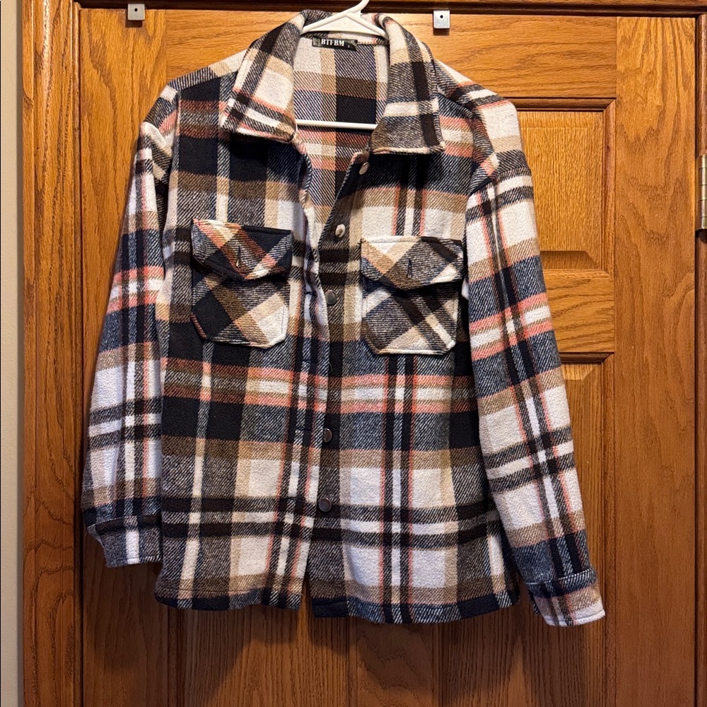 Plaid Button-Up Flannel Jacket